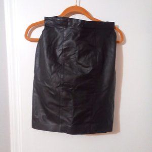 Ladies Genuine Leather Skirt